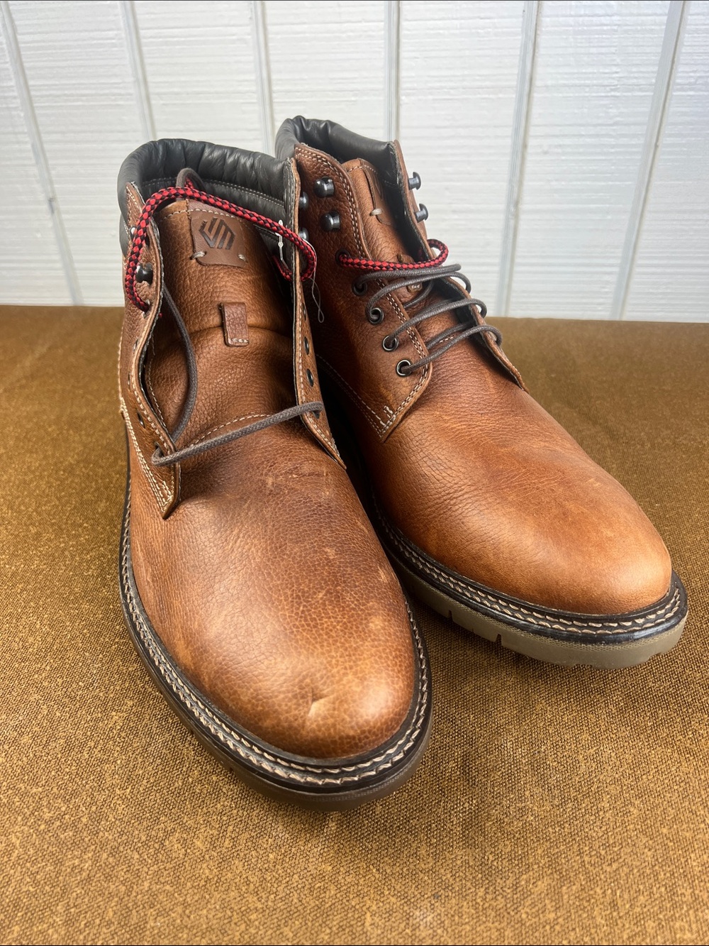 Johnston & Murphy Men's Tan Brown Leather Chukka Boots